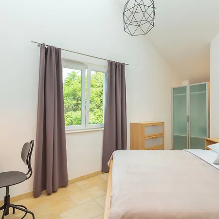 Hedera Estate Hedera A1 دوبروفينك